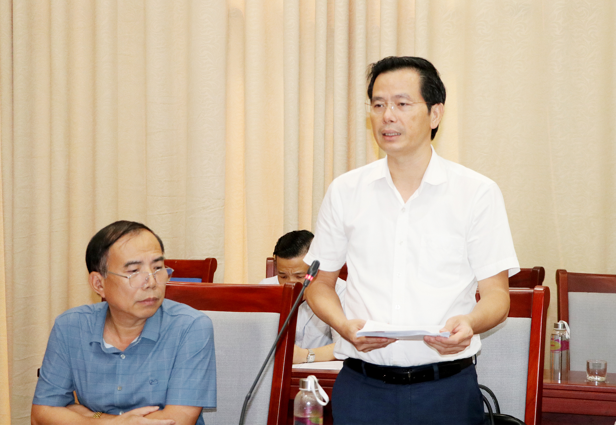 Anh-tin-bai